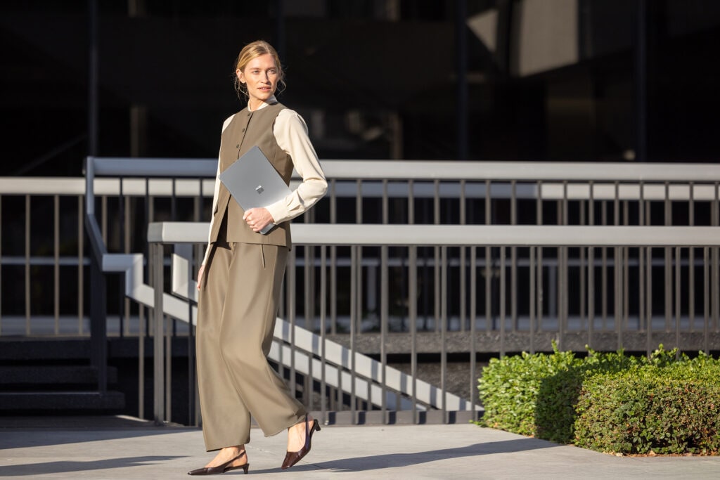 The Powerful Surface Laptop 5G is Microsoft’s Leap into Seamless Business Connectivity